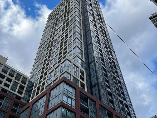 108 Peter St, Toronto, ON