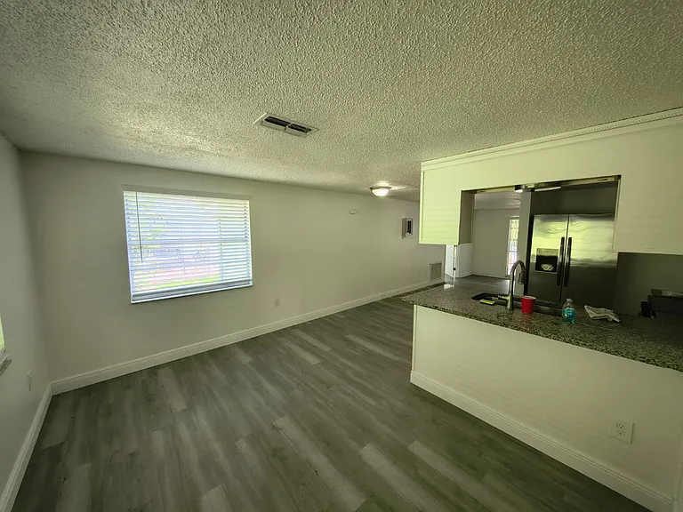 7309 Washington St — Photo 13