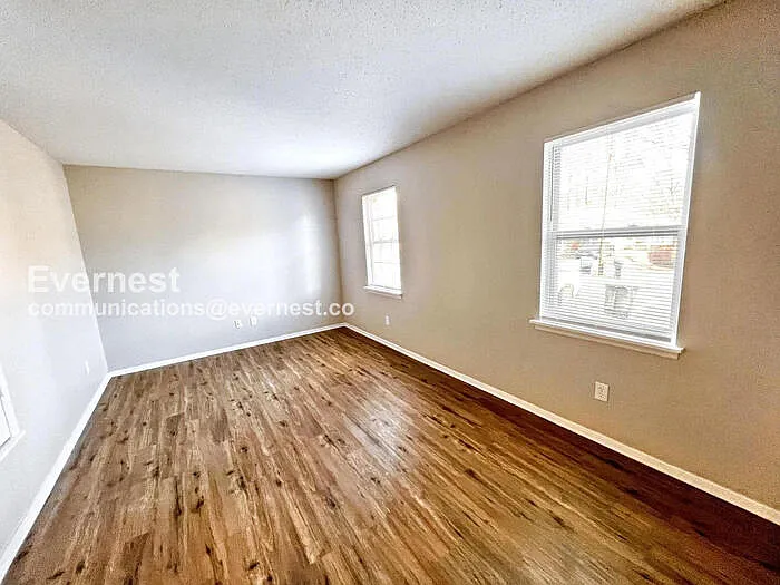 8917 Tanya Dr #B — Photo 10