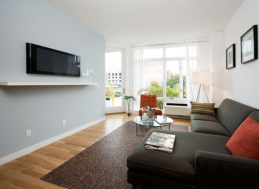 1st image of 342 E 110th St APT 3C