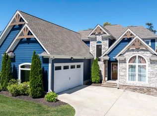 206 Goose Creek Cir, Soddy Daisy, TN 37379