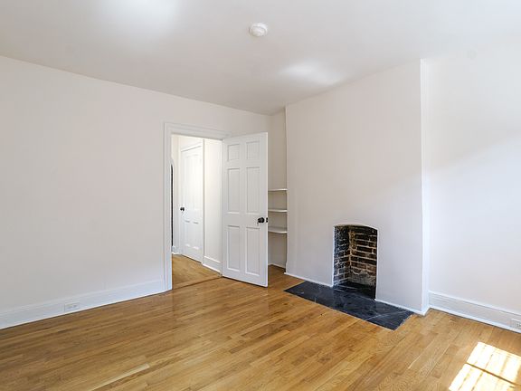 5th image of 90 Charles St #3