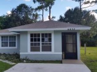 6832 2nd St, Jupiter, FL 33458