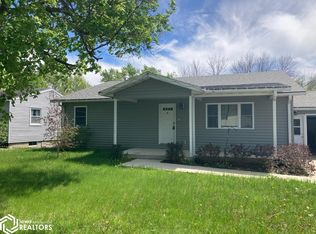 227 E Elm St, Iowa Falls, IA 50126