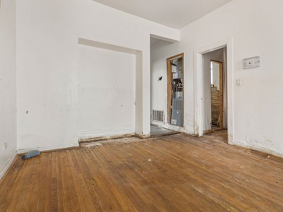 4th image of 1312 S Keeler Ave