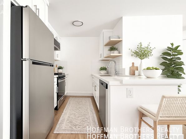 1419 S Wilton Pl APT 206