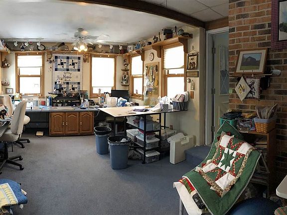 5th image of 157 N Pearce St