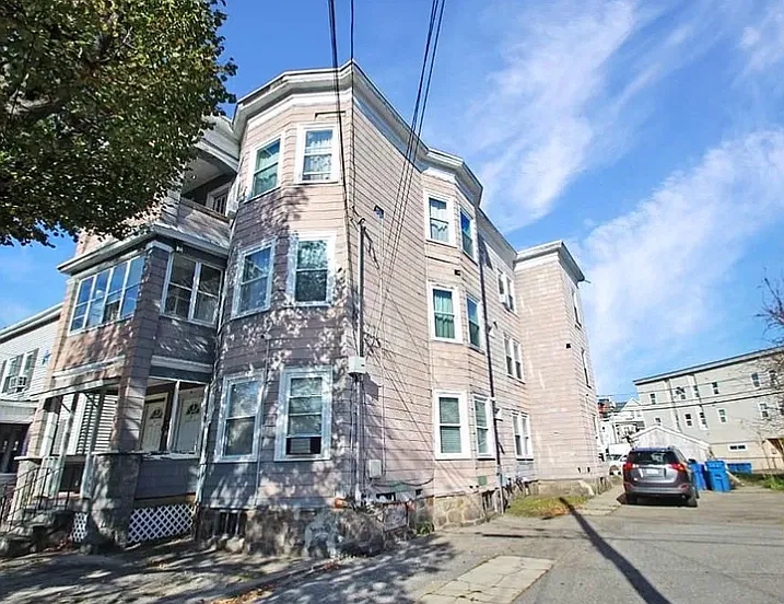 4 bed, 1193 sqft, $3,000 — Photo 1