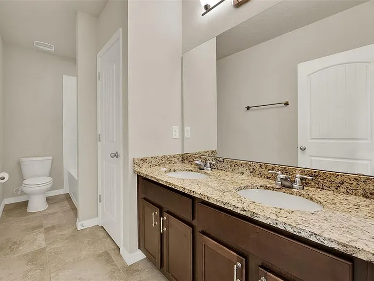10649 Atwater Bay Dr — Photo 24