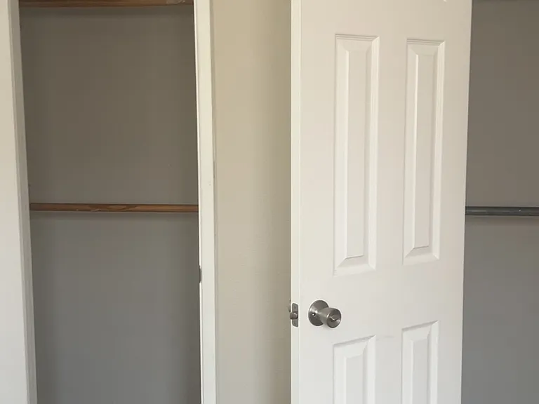 1620 Parkdale Dr — Photo 11