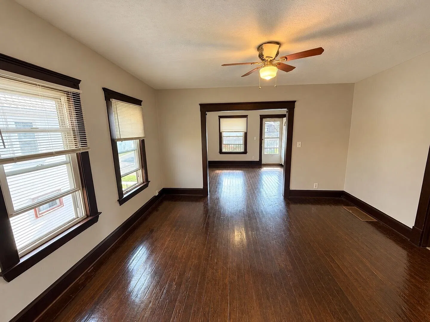 2-Bedroom in Old Brooklyn | Freshly painted with many updates — Photo 3