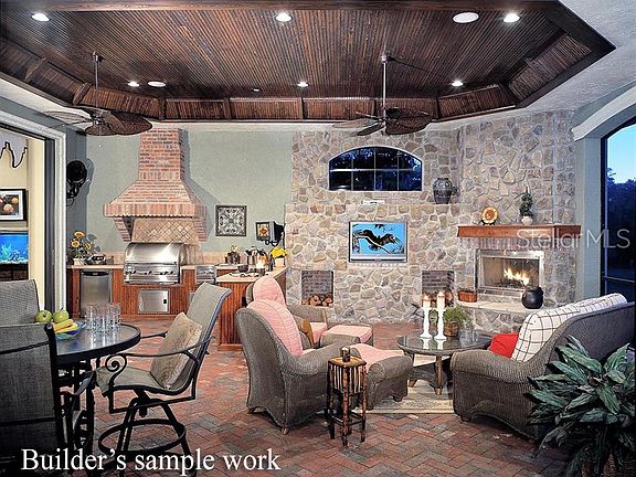 5th image of 27242 Elkwood Cir