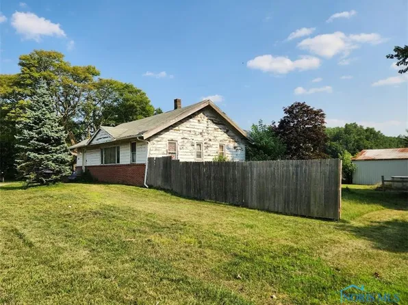 8535 Airport Hwy, Holland, OH 43528