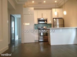 6 Willis St, Dorchester, MA 02125