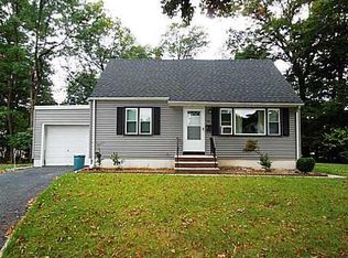 34 Allison St, South Plainfield, NJ 07080