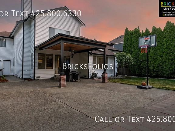 5th image of 4522 NE 21st Pl