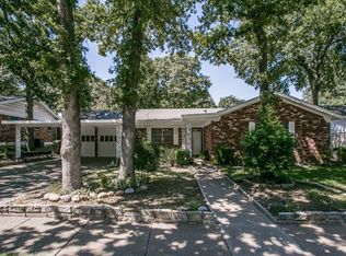 732 Bedford Ct W, Hurst, TX 76053