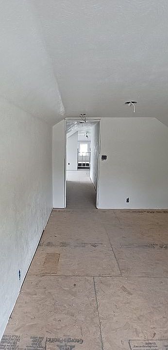 1st image of 406 E Mechanic St