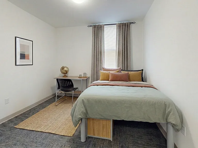 The Outlook Apartments — Photo 39