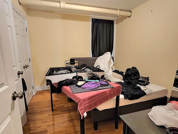 4th image of 580 W 172nd St #1F