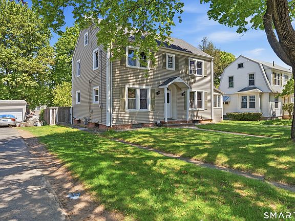 2nd image of 101 Leffingwell Avenue