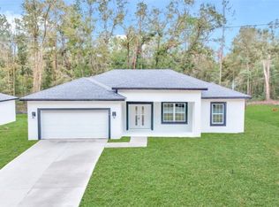 148 W Reef Ln, Citrus Springs, FL 34434