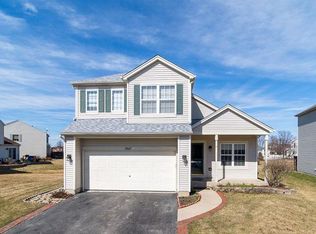 5917 Lake Pointe Dr, Plainfield, IL 60586
