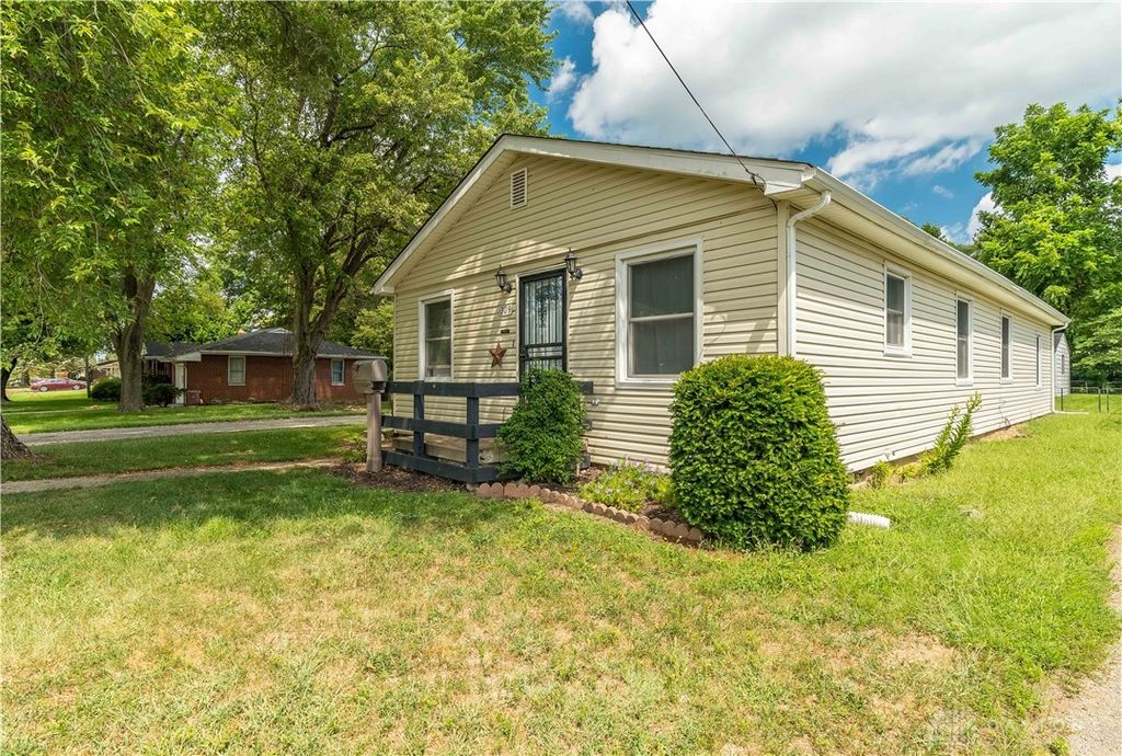 Real estate listing image