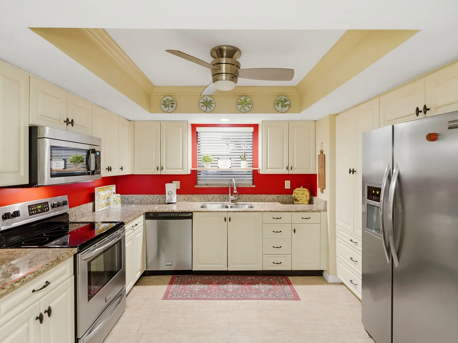 2 bed, 1320 sqft, $2,400 — Photo 4