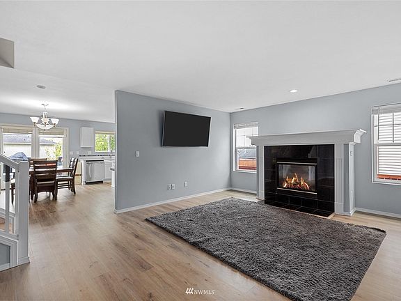 3rd image of 19415 99th Street Ct E
