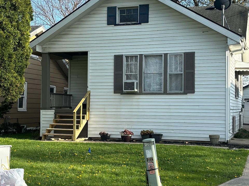 1st image of 2476 Bellevue Ave