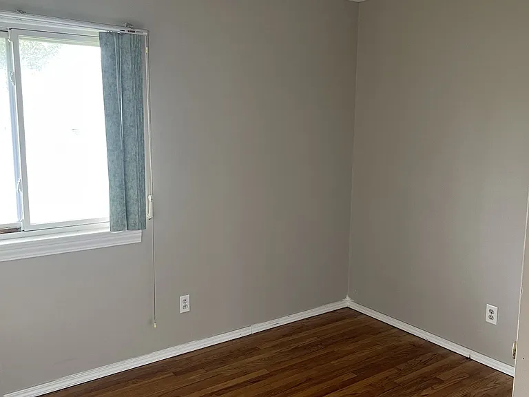 3318 W Jolly Rd — Photo 12