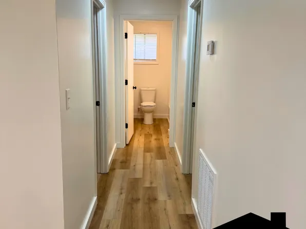 206 Madison Ave, Florence, AL 35630