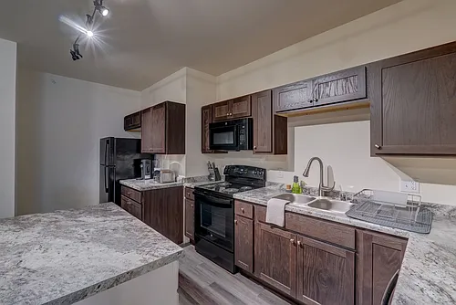 2128 Luann Ln Photo 1