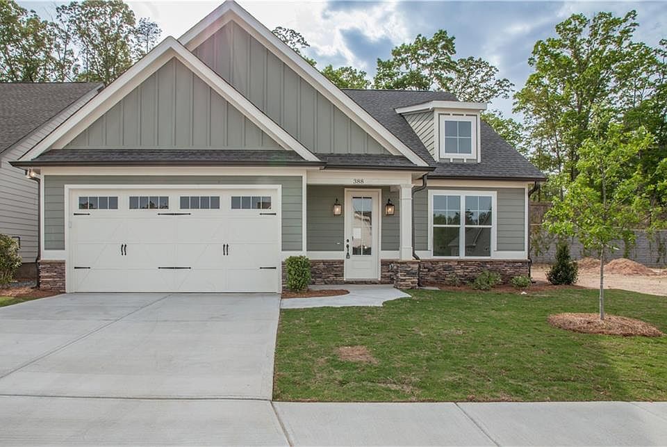 1st image of 388 Maple View Dr