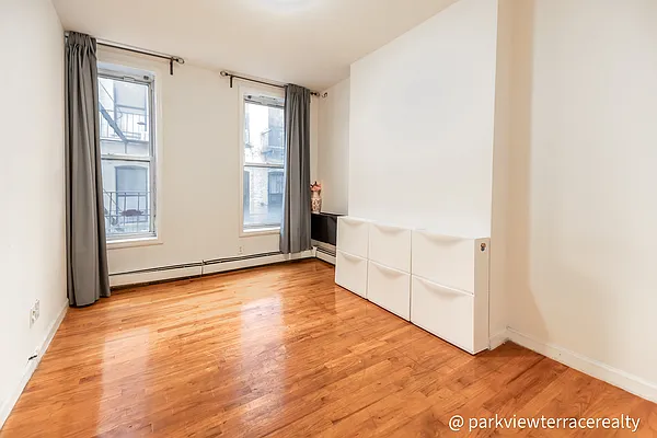 Rented by Sorensens Parkview Terrace Real Estate Inc | media 5