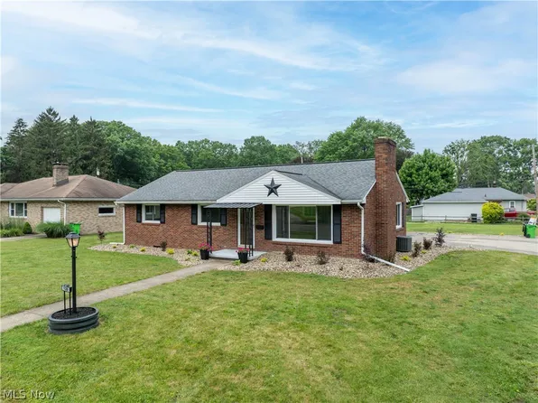120 S McKinley Ave, Dover, OH 44622