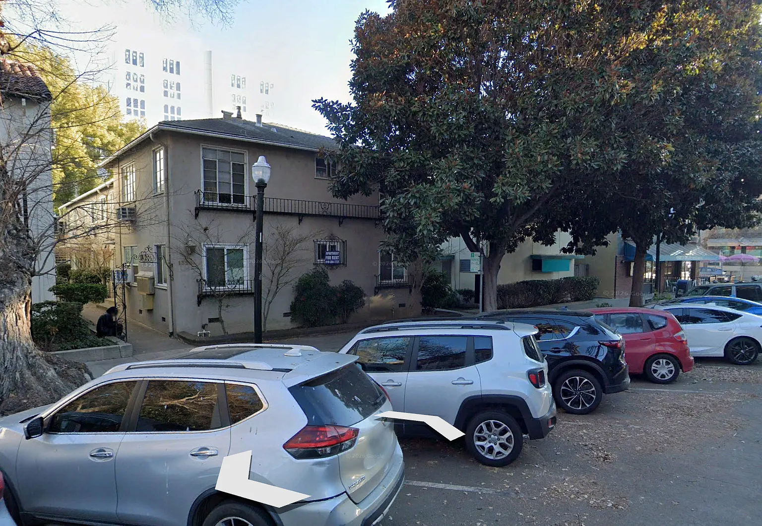 2 bed, 900 sqft, $1,995 — Photo 1