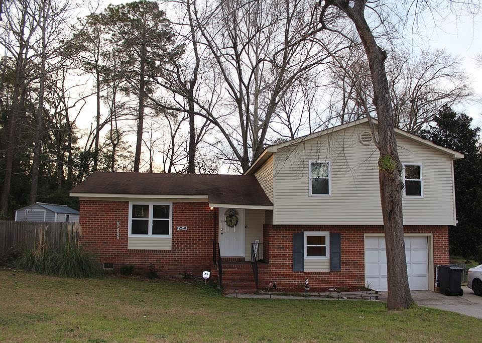 1st image of 410 Marlboro St