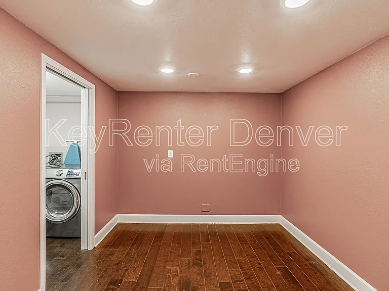 800 N Pearl St #202 — Photo 20