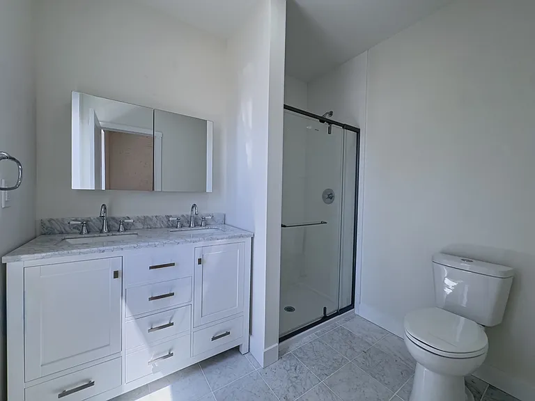 2013 Green St #2 — Photo 3