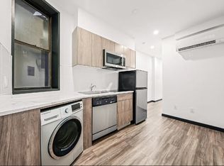 439 W 46th St APT 1A, New York, NY 10036