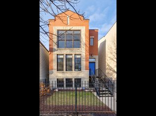 1938 W Huron St, Chicago, IL 60622