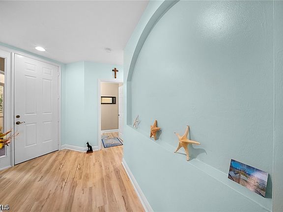 3rd image of 13861 Avon Park Cir APT 103