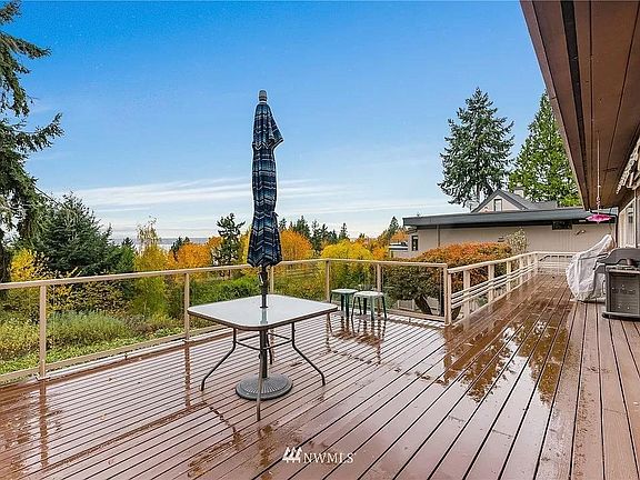 3rd image of 4515 105th Ave NE