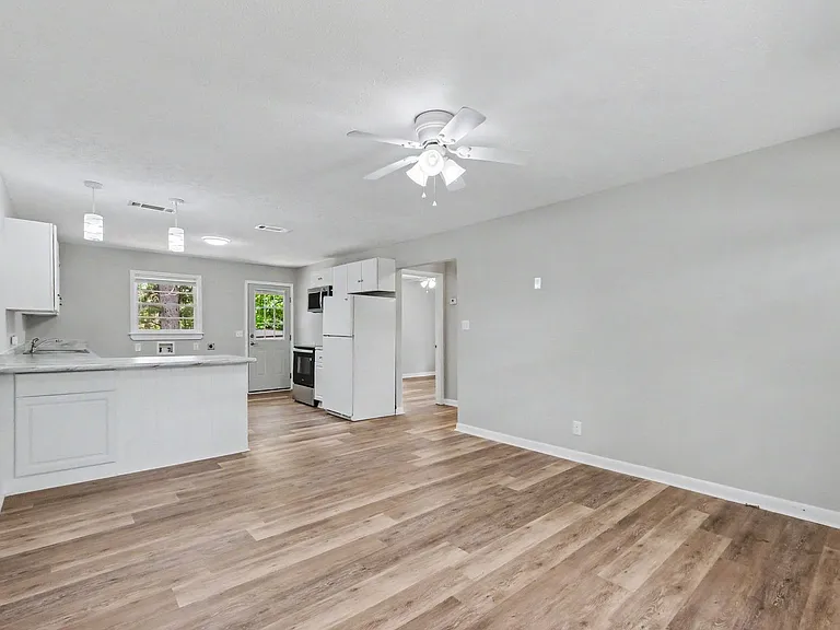 468 Taylor Street — Photo 19