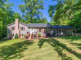 1136 Boulder Rd, Yadkinville, NC 27055