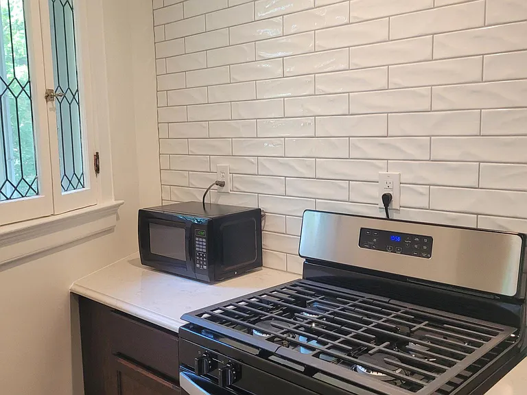 311 Jefferson Rd #A — Photo 8