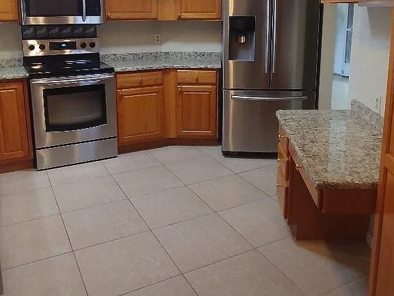 4th image of 28413 Las Palmas Cir