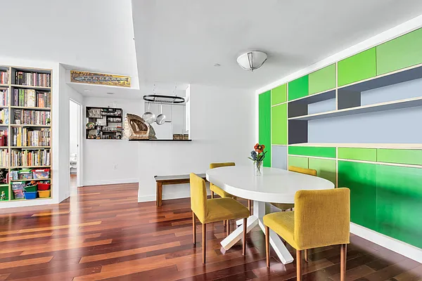 Sold by Compass | media 3